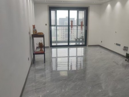 莒县柳岸香苑二手房建面128平98万【青岛路小学对面】