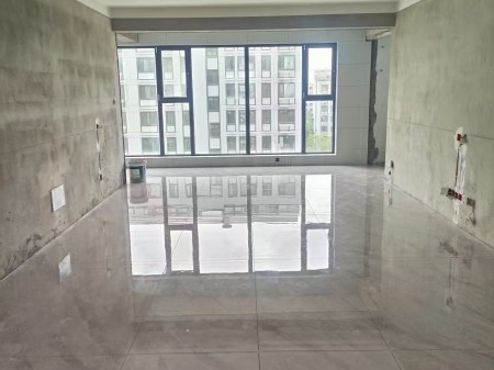 莒县浩璟学府二手房建面136平126万【妇幼保健院东边、岳石路学校对面】